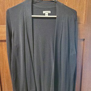 Like New Croft & Barrow Women's Black Cardigan in Small